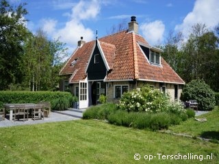 Buitenaanzicht Keiom Buitenaanzicht Keiom